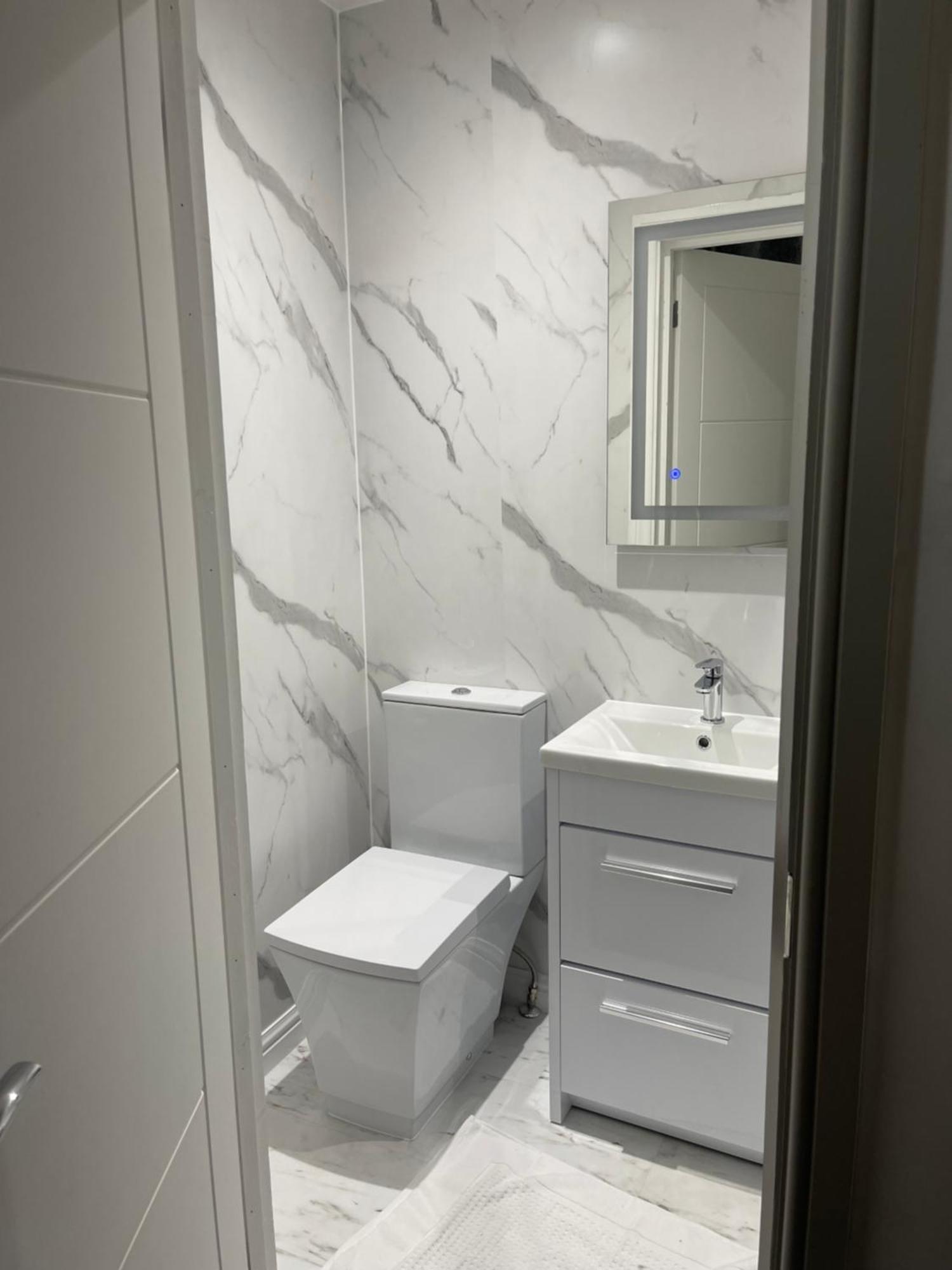 Holiday home The Lux Ville, Stunning 6 Bedroom In London *