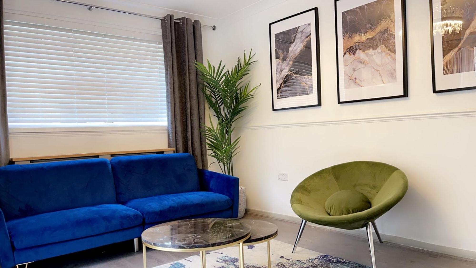 The Lux Ville, Stunning 6 Bedroom In London